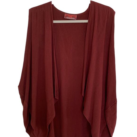 Tienda Ho Merlot Handwoven Asymmetric Sleeveless Open Vest Tunic O/S - Picture 2 of 4